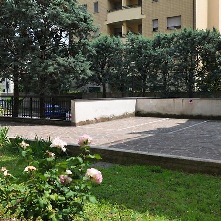 Ferienwohnung Primopiano - Pellegrino Rossi A Mailand Exterior foto