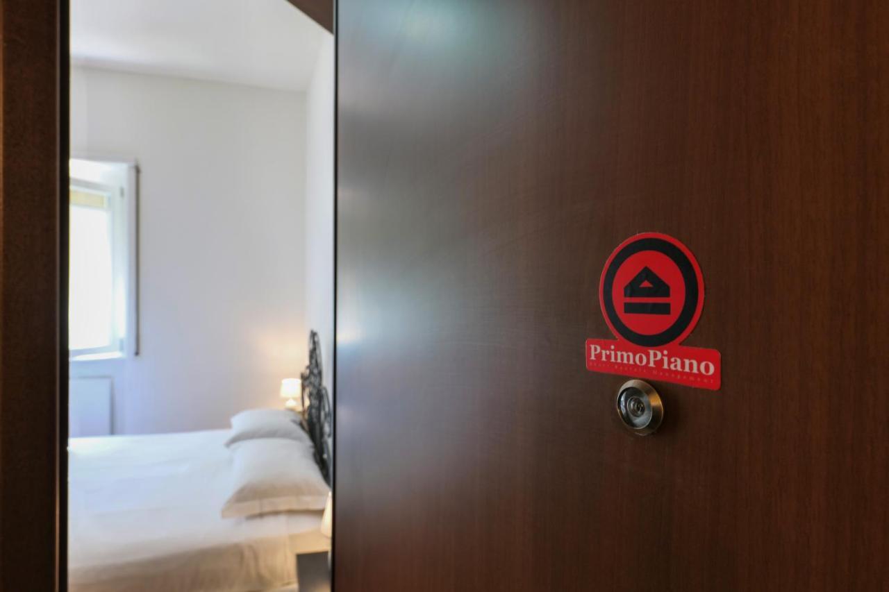 Ferienwohnung Primopiano - Pellegrino Rossi A Mailand Exterior foto