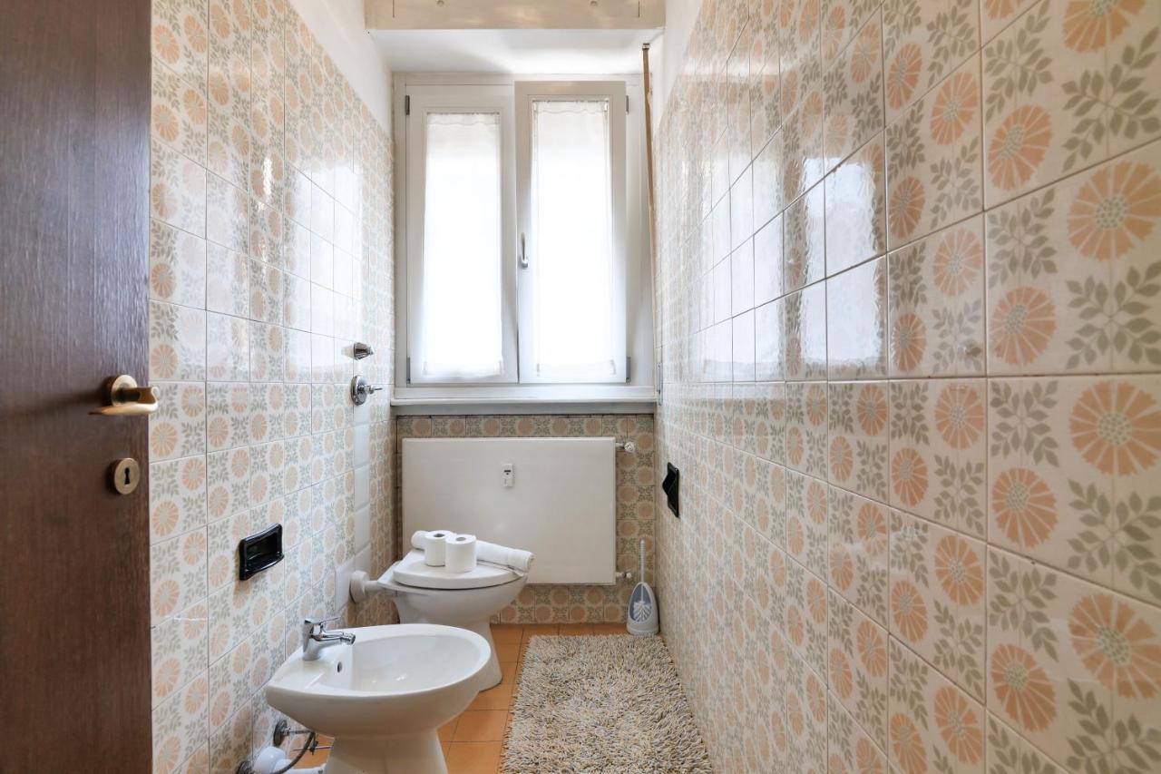Ferienwohnung Primopiano - Pellegrino Rossi A Mailand Exterior foto