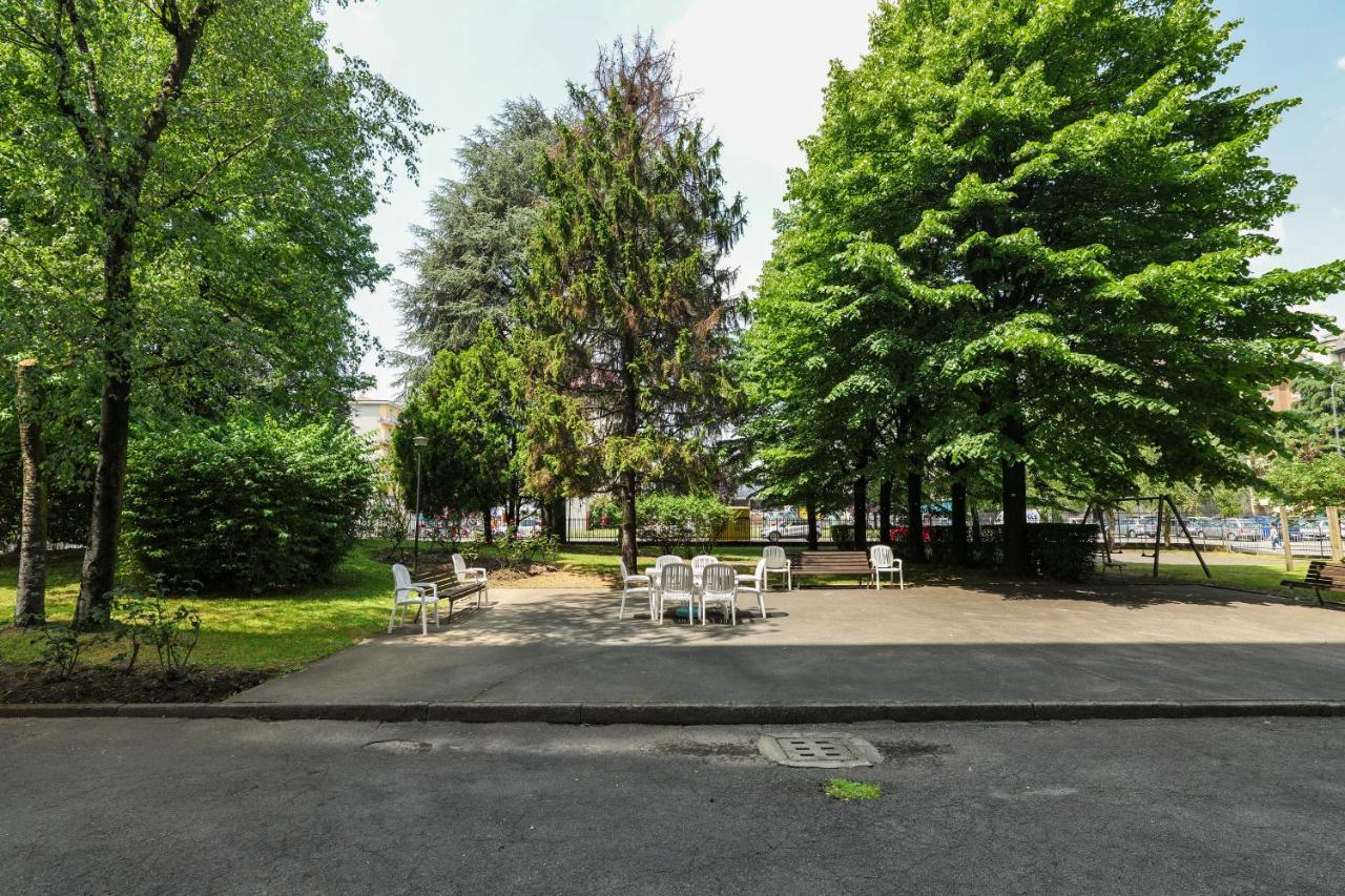Ferienwohnung Primopiano - Pellegrino Rossi A Mailand Exterior foto